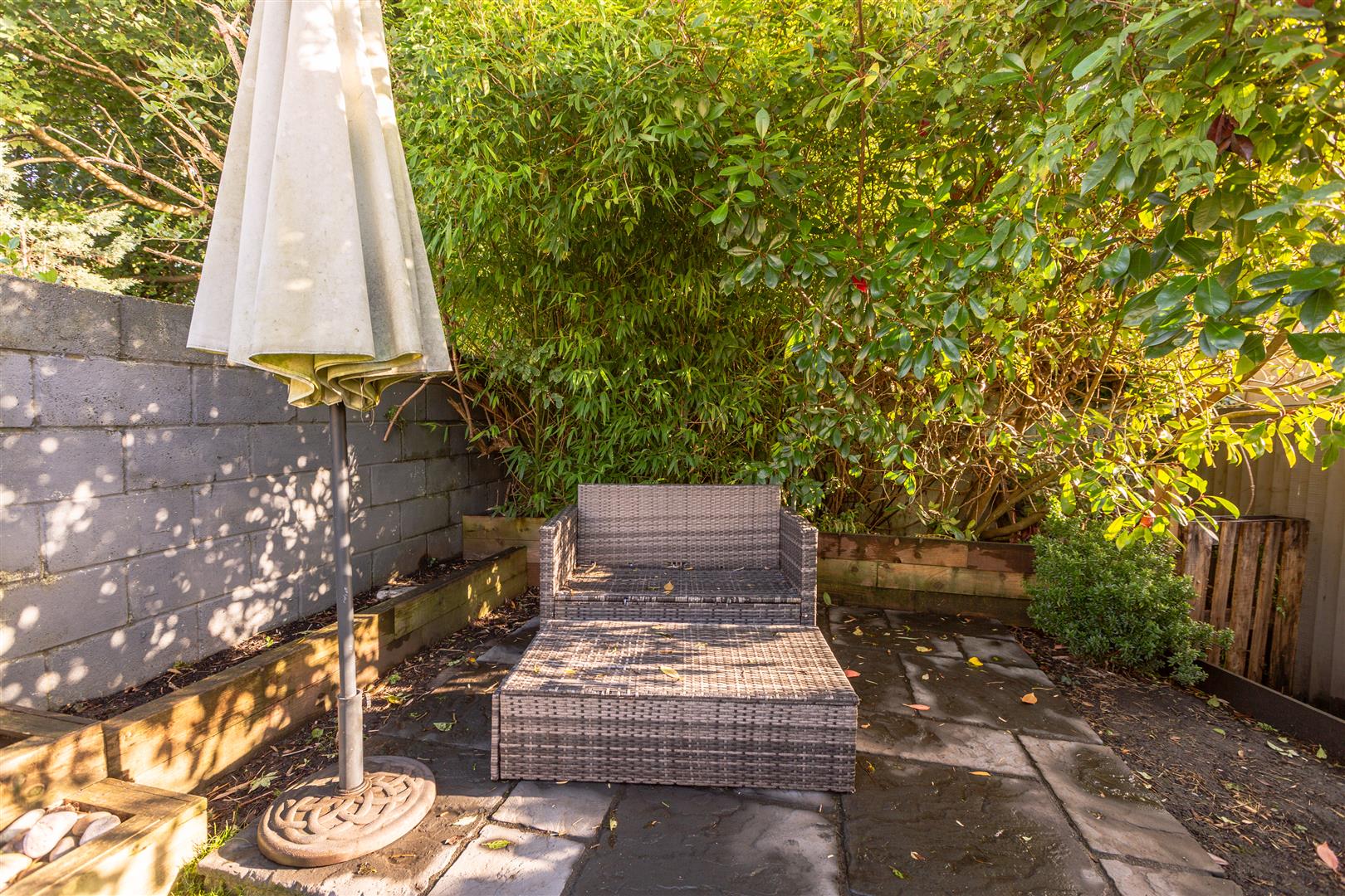 Rhandir Terrace, Llangennech, Llanelli, SA14 8TY